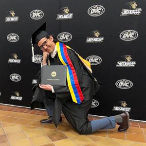Ernesto, 25, man