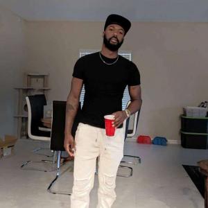 Anthony Woods (L's), 32, man