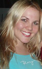 Tara, 33, woman